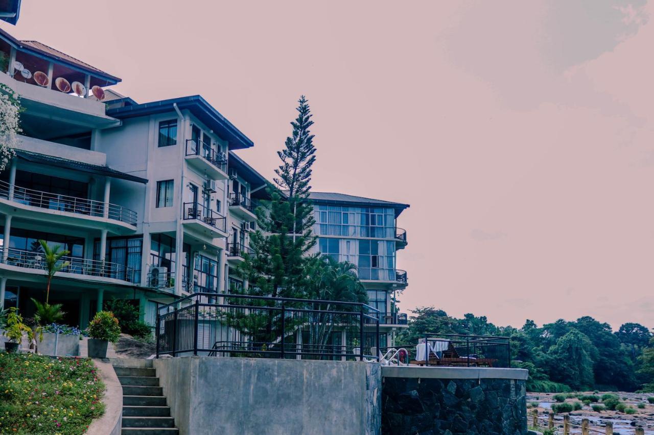 Hotel Elephant Bay Пиннавела Экстерьер фото